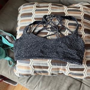 Lululemon Bra - size 10